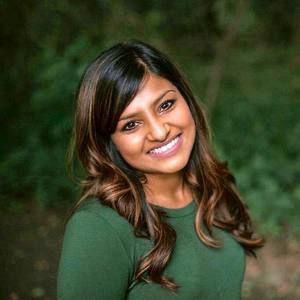 Meet your Posher, Kamini